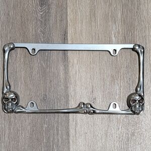 Silver Skull & Bones License Plate Frame